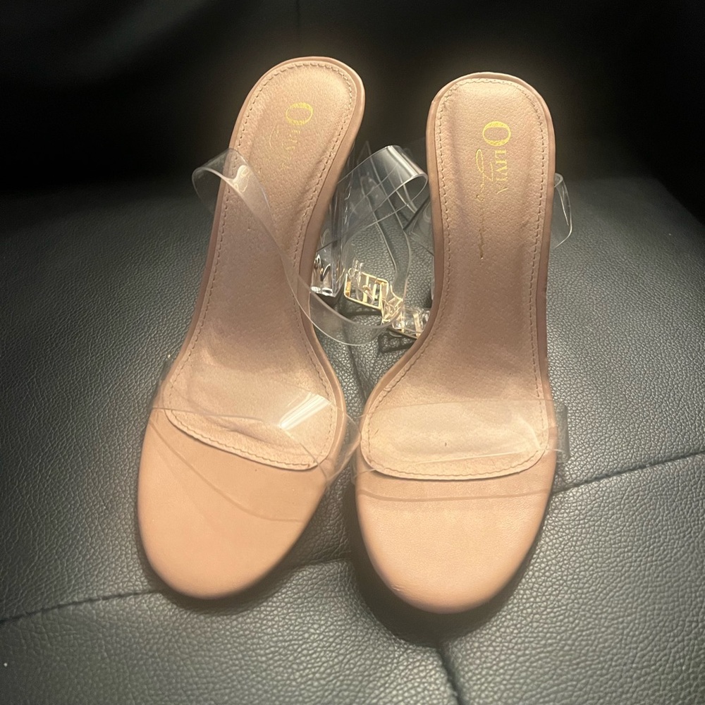 Clear heels for classy events!
